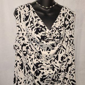 EUC Ellen Tracy Black and White layering top - XL
